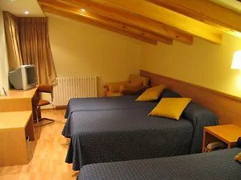 Hotel Estel Berga 2*,