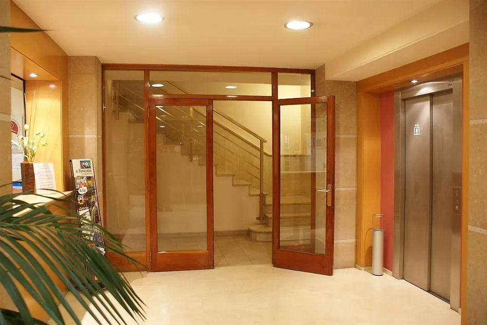 Hotel Estel Berga 2*,
